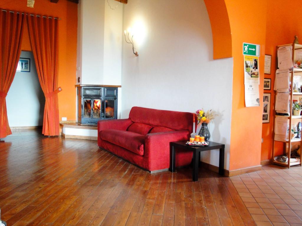 Agriturismo Le Valli Acuto Exterior photo